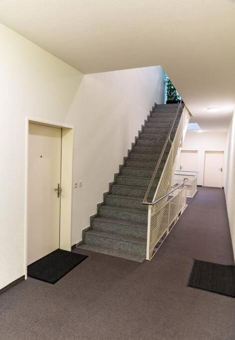 Appartement 1br Near - Fb6 *