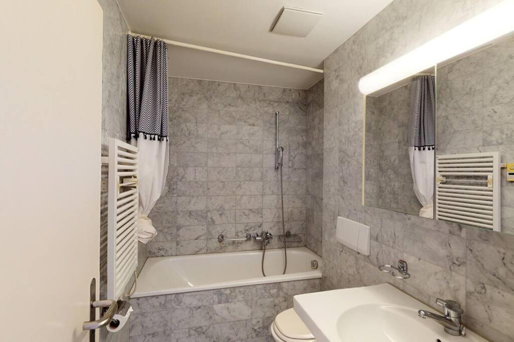 1br Near - Fb6 Appartement